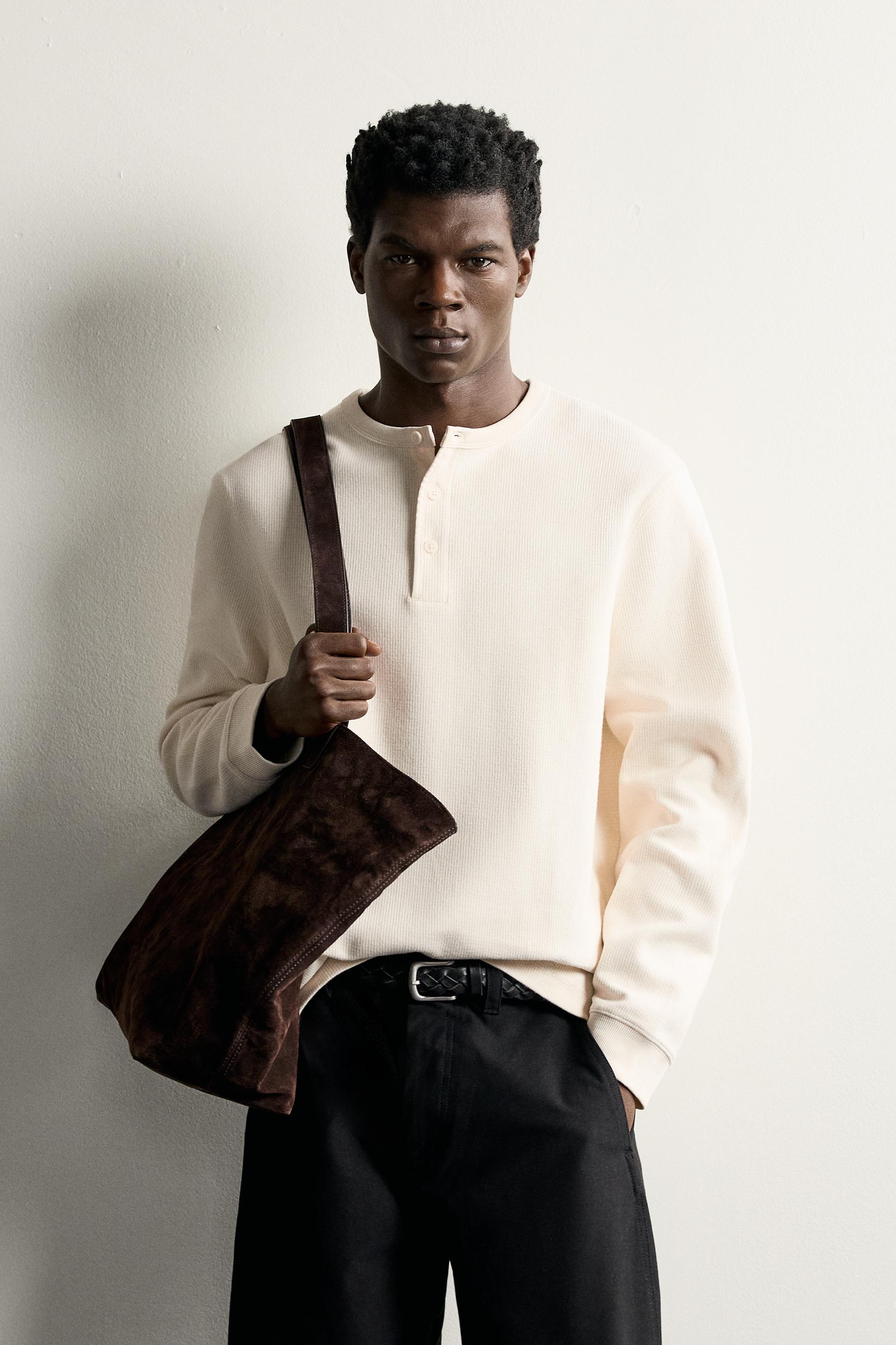 TEXTURED HENLEY SHIRT